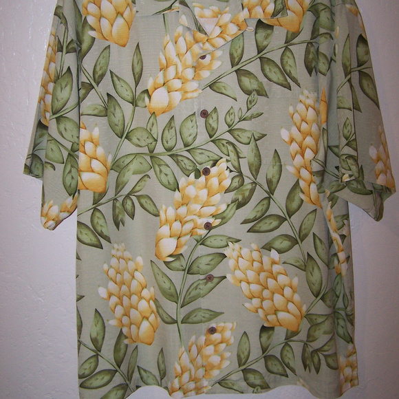TOMMY BAHAMA 100% SILK HAWAIIAN CAMP SHIRT S0672 - Picture 2 of 7